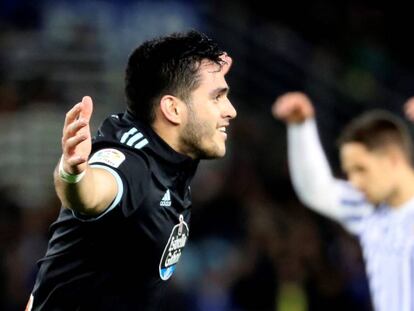 Maxi G&oacute;mez celebra el segundo gol del Celta en Anoeta.