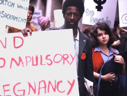 Protesta por los derechos reproductivos en Pittsburgh en 1974.