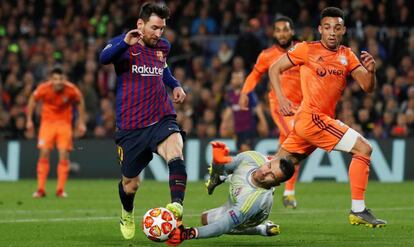 Messi sortea a Anthony Lopes