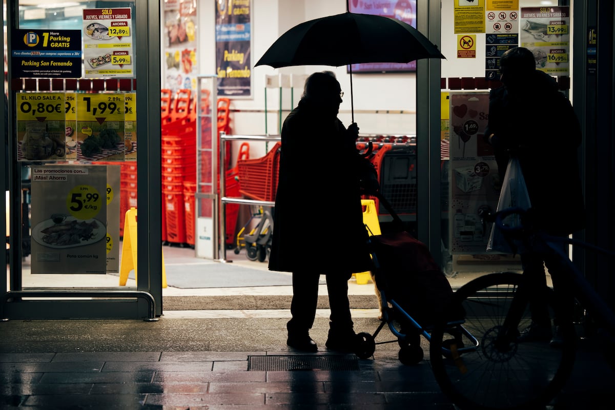 España: tipo efectivo de impuestos supera 16% por primera vez