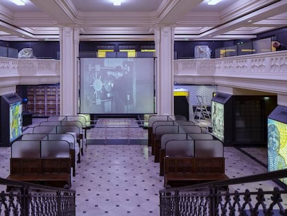 Sala de las cajas fuertes del museo de Economía de París