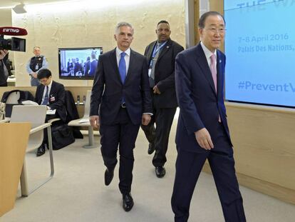 El secretario general de la ONU, Ban Ki-moon, saliendo de una conferencia en Ginebra, la semana pasada.