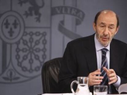 Alfredo Pérez Rubalcaba en la rueda de prensa posterior al Consejo de Ministros.