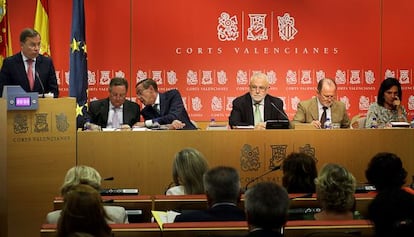 Reunión de la Diputación Permanente para convalidar o derogar el decreto ley del Consell de medidas urgentes.