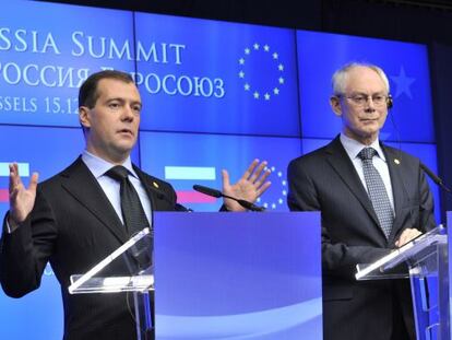 Medv&eacute;dev y Van Rompuy, durante la cumbre. 