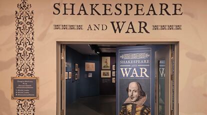 Entrada a la exposición sobre Shakespeare y la guerra.