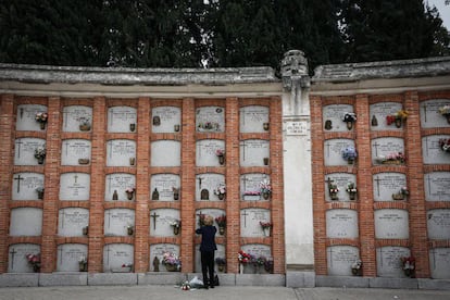 Cementerio de la Almudena de Madrid, en una celebración del Día de Todos los Santos.