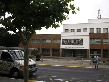 Edificio de la Autoridad Portuaria en Vilagarc&iacute;a.