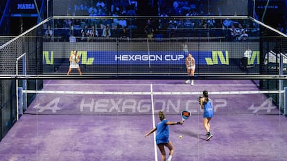 Partido de pádel del torneo Hexagon Cup celebrado en el pabellón Madrid Arena.