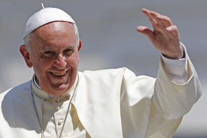 O papa Francisco durante uma audiência na praça de São Pedro.