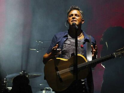 Alejandro Sanz participará de LaLigaSantander Fest, un concierto virtual y solidario que unirá a estrellas mundiales de la música y que contará con la presencia de futbolistas de todos los clubes de la máxima categoría.