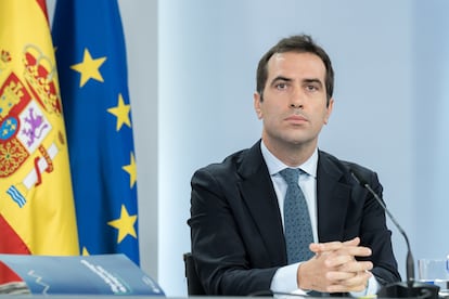 El ministro de Economía, Carlos Cuerpo, durante una rueda de prensa posterior al Consejo de Ministros, en el Palacio de La Moncloa, a 24 de septiembre de 2024.