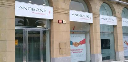 Imagen de una oficina de Andbank.