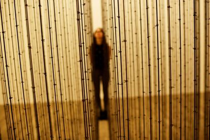 'Impenetrable, 2009' una de las obras del artista de origen libanés palestino expuestas en la Tate Modern en Londres.