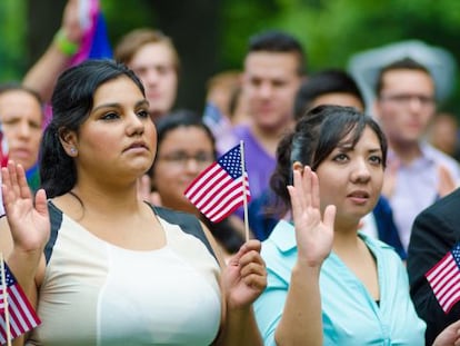 'Dreamers' protestando ante el Congreso