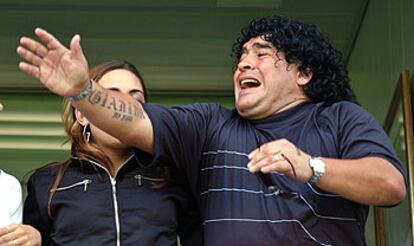 Maradona, el domingo en el Boca-Nueva Chicago, horas antes de ser hospitalizado.