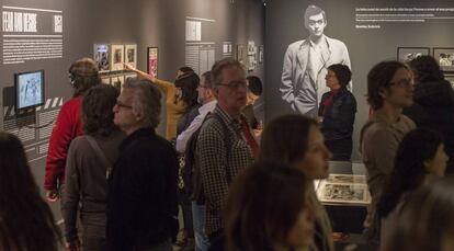 Las salas de la exposición de Kubrick estuvieron llenas de gente en el día de puertas abiertas del CCCB.