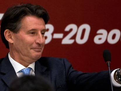 Sebastian Coe tras ser elegido presidente de la IAAF.