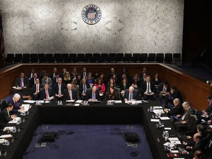 Reunión del Comité de Justicia del Senado antes de la votación sobre Gorsuch.