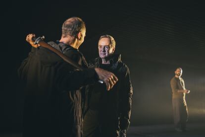 Escena de 'Macbeth', actualmente presentándose en el Teatro María Guerrero