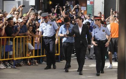 Messi arribant al jutjat de Gavà el 2013.