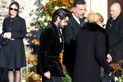 Zayn Malik, otro de los exintegrantes de One Direction, a su llegada al funeral.