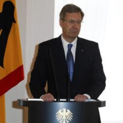 Christian Wulff, ex presidente de la República Federal de Alemania, en compañía de su esposa