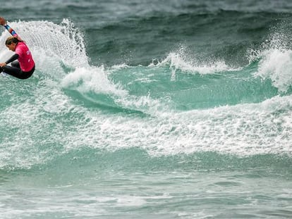 La atleta Pauline Ado en el Pro Zarautz 2018.