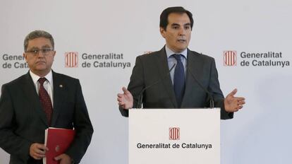 El secretario de Estado de Seguridad, Jos&eacute; Antonio Nieto junto al delegado del Gobierno en Catalu&ntilde;a, Enric Millo durante la rueda de prensa ofrecida tras la reuni&oacute;n de la Junta de Seguridad de Catalu&ntilde;a. 