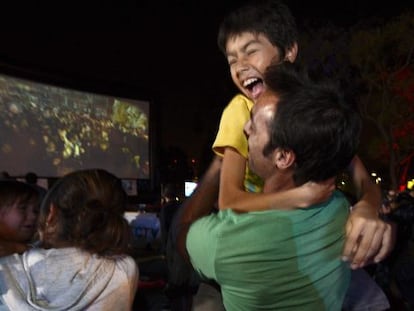 Celebraciones por la victoria de Obama en Los Ángeles.