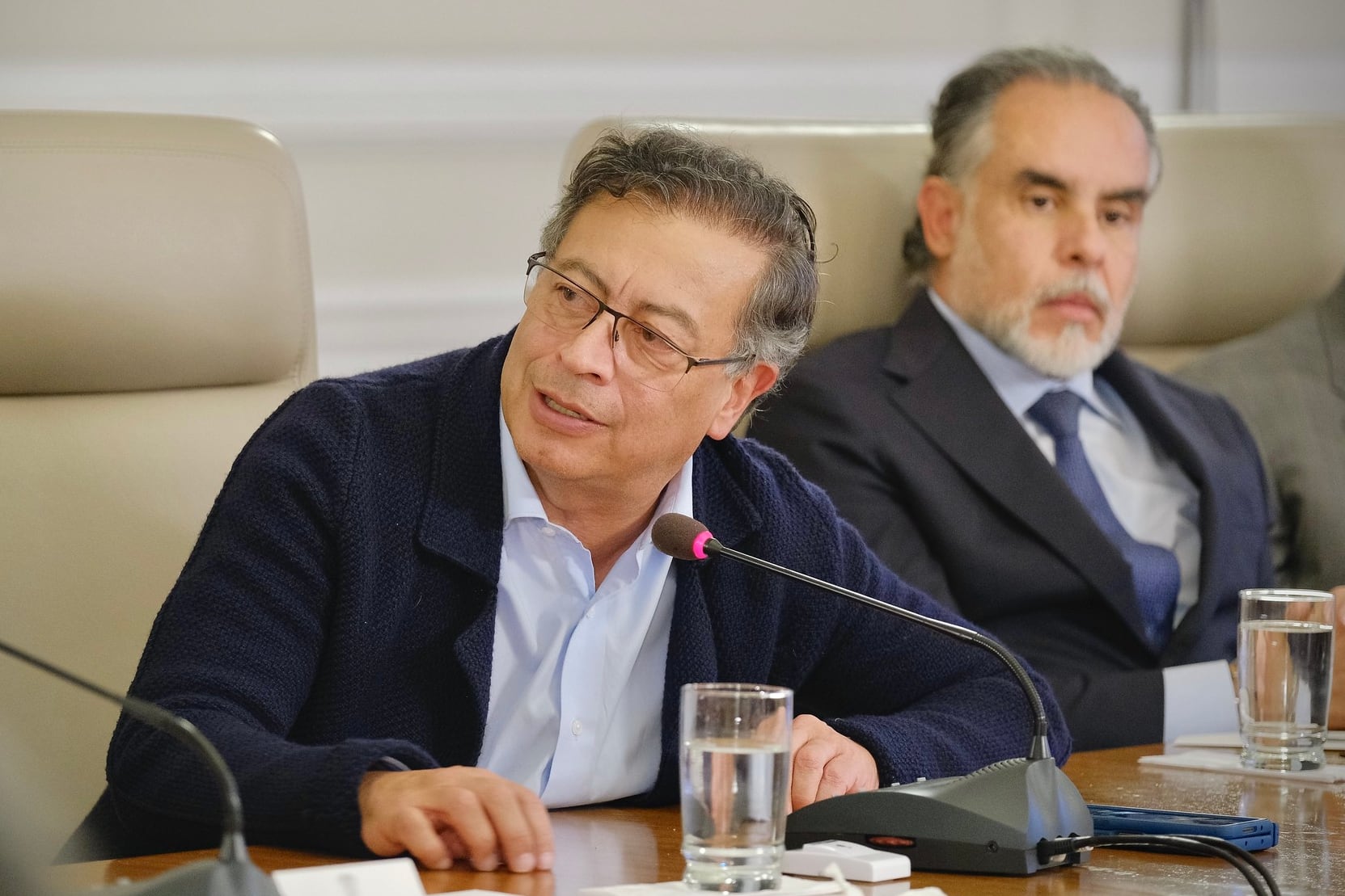 Petro apuesta por un gabinete de novatos y leales en la recta final de su Gobierno