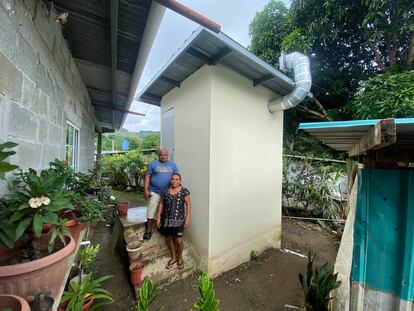 A toilet with a toilet that evaporates waste, installed in the Kuna Naga suburb of Panama City as part of a pilot project. Image courtesy of change:WATER Labs.