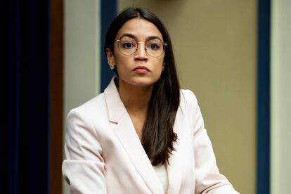 Alexandra Ocasio-Cortez domina las dinámicas de las redes sociales.