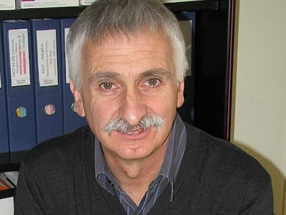 Bernard Pecoul.