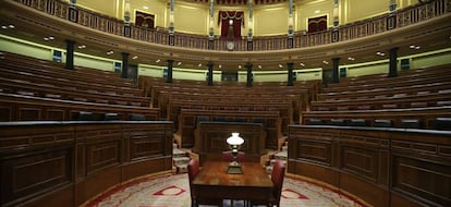 Vista del hemiciclo vacío del Congreso de los Diputados.