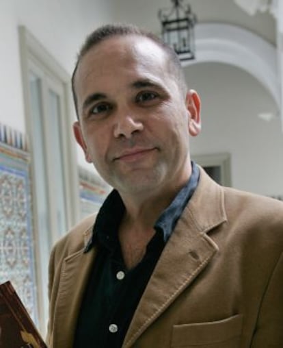 Novelist Andrés Pérez Domínguez.