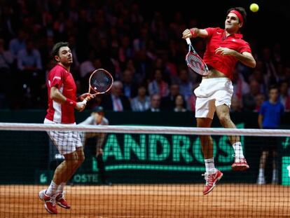 Federer remata ante Wawrinka. 