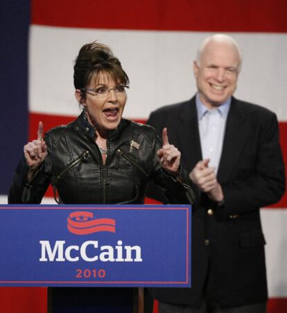 Sarah Palin apoya en las primarias republicanas para el Senado de Arizona a su ex compañero para las presidenciales Jonh McCain