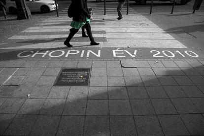 Una de las príncipales arterias de la ciudad, la calle Andrássy, rinde homenaje al gran compositor y pianista polaco Frédéric Chopin.