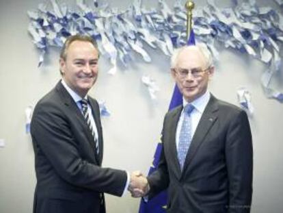 Fotografía facilitada por la Generalitat Valenciana de la reunión que ha mantenido el president Alberto Fabra con el presidente del Consejo Europeo, Herman Van Rompuy.
