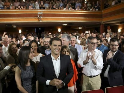 In&eacute;s Arrimadas, Albert Rivera y Jos&eacute; Manuel Villegas, el domingo en Madrid.