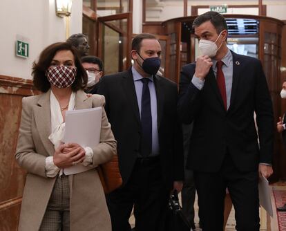 Carmen Calvo, José Luis Ábalos y Pedro Sánchez, el miércoles en el Congreso.