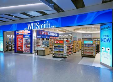 Tienda de WH Smith en el aeropuerto londinense de Heathrow.