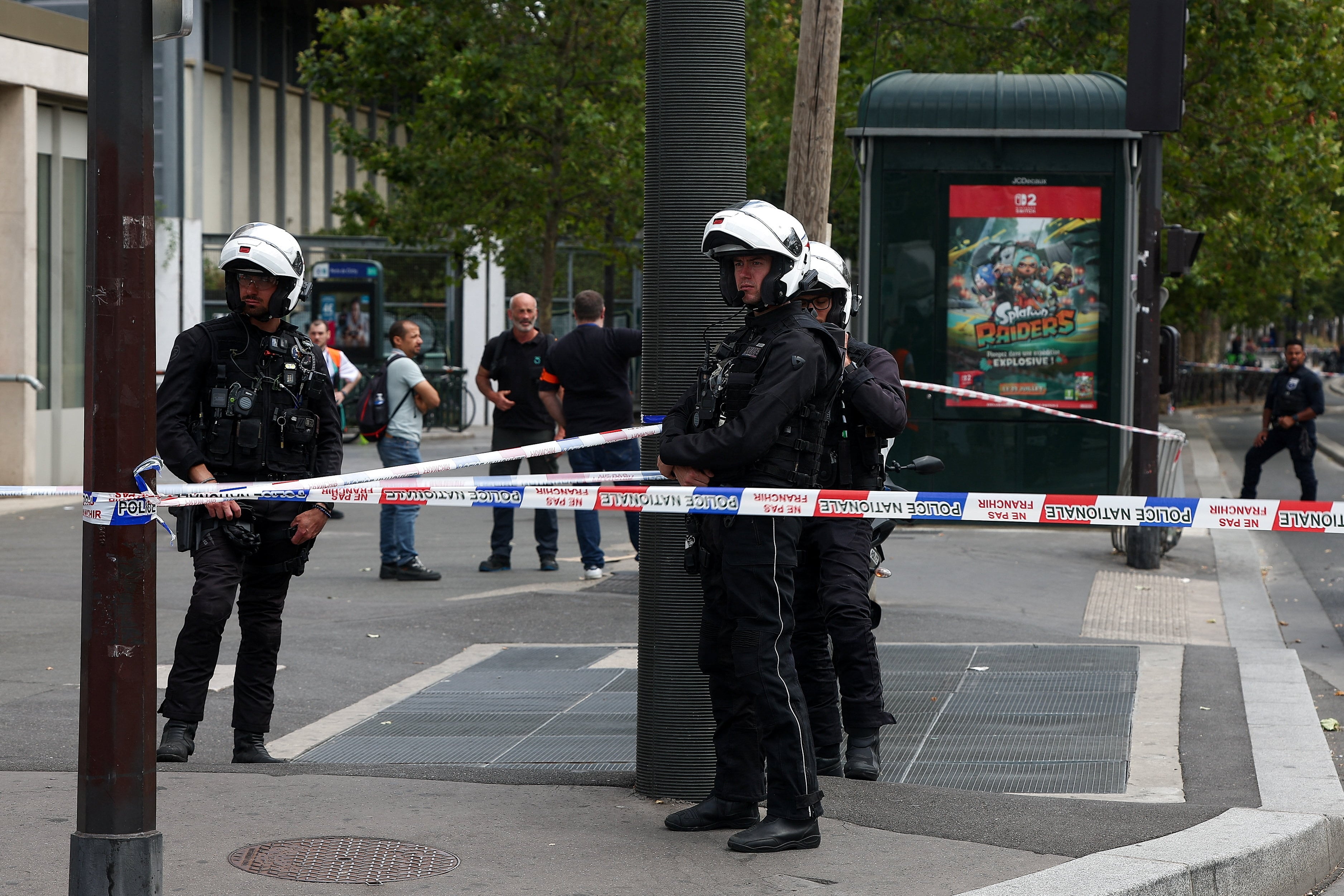 La policía francesa detiene a un hombre tras un ataque con cuchillo a tres mujeres en París