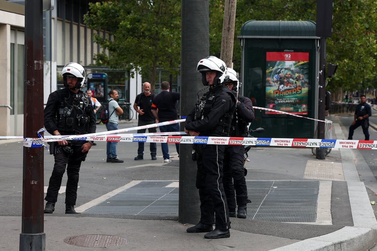 La policía francesa detiene a un hombre tras un ataque con cuchillo a tres mujeres en París