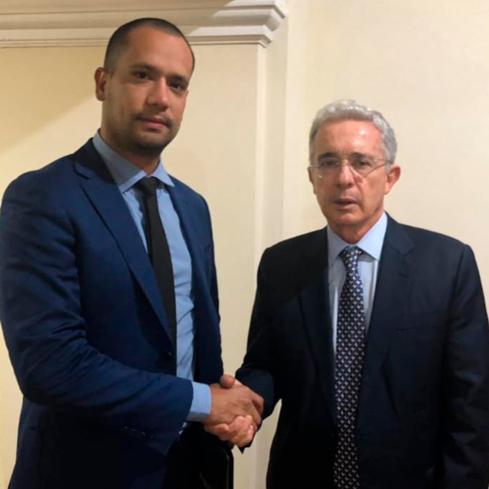 Un juez condena a siete años de prisión domiciliaria a Diego Cadena, el abogado de Álvaro Uribe, por sobornar testigos | EL PAÍS América Colombia