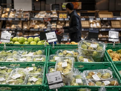 La cesta de la compra se ha encarecido más de 56 euros en el último años.