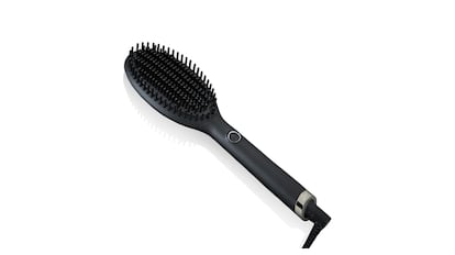 Artículo de EL PAÍS Escaparate sobre cepillos térmicos iónicos.