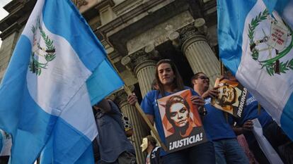 Protesto na Cidade da Guatemala para pedir a renúncia do presidente Otto Pérez.