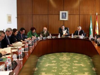 Junta de Portavoces en el Parlamento andaluz.